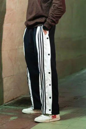 Black Snap Button Straight Fit Pant For Mens